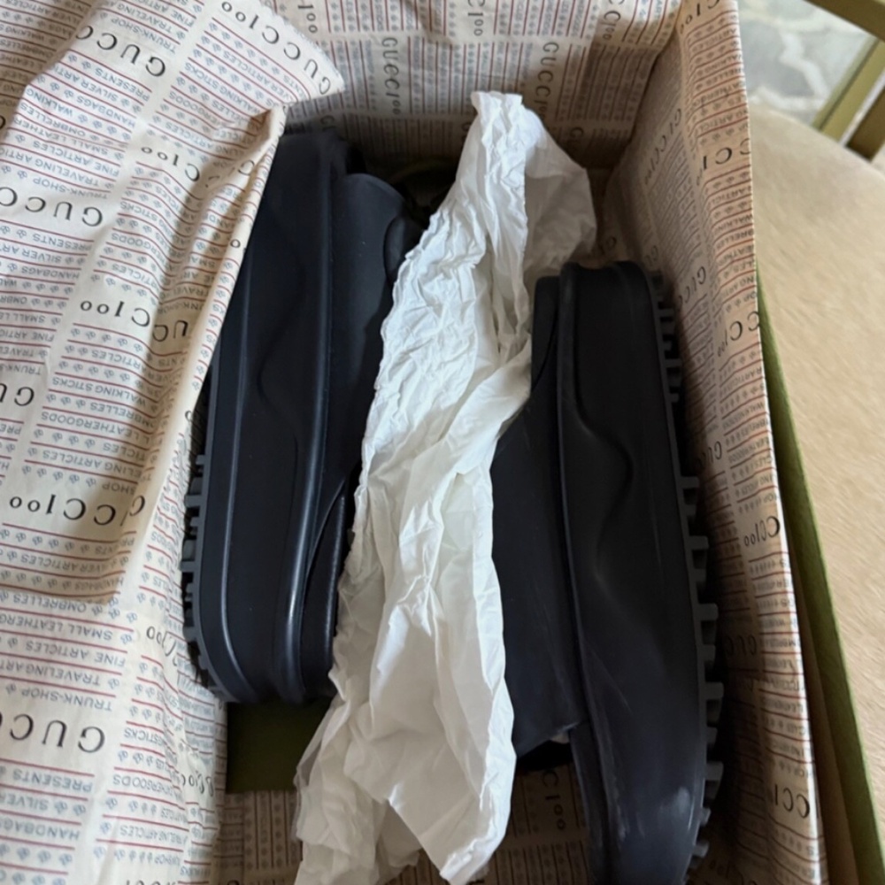 Gucci Women's GG Platform Slide Sandals - 36 - Picture 7 of 10